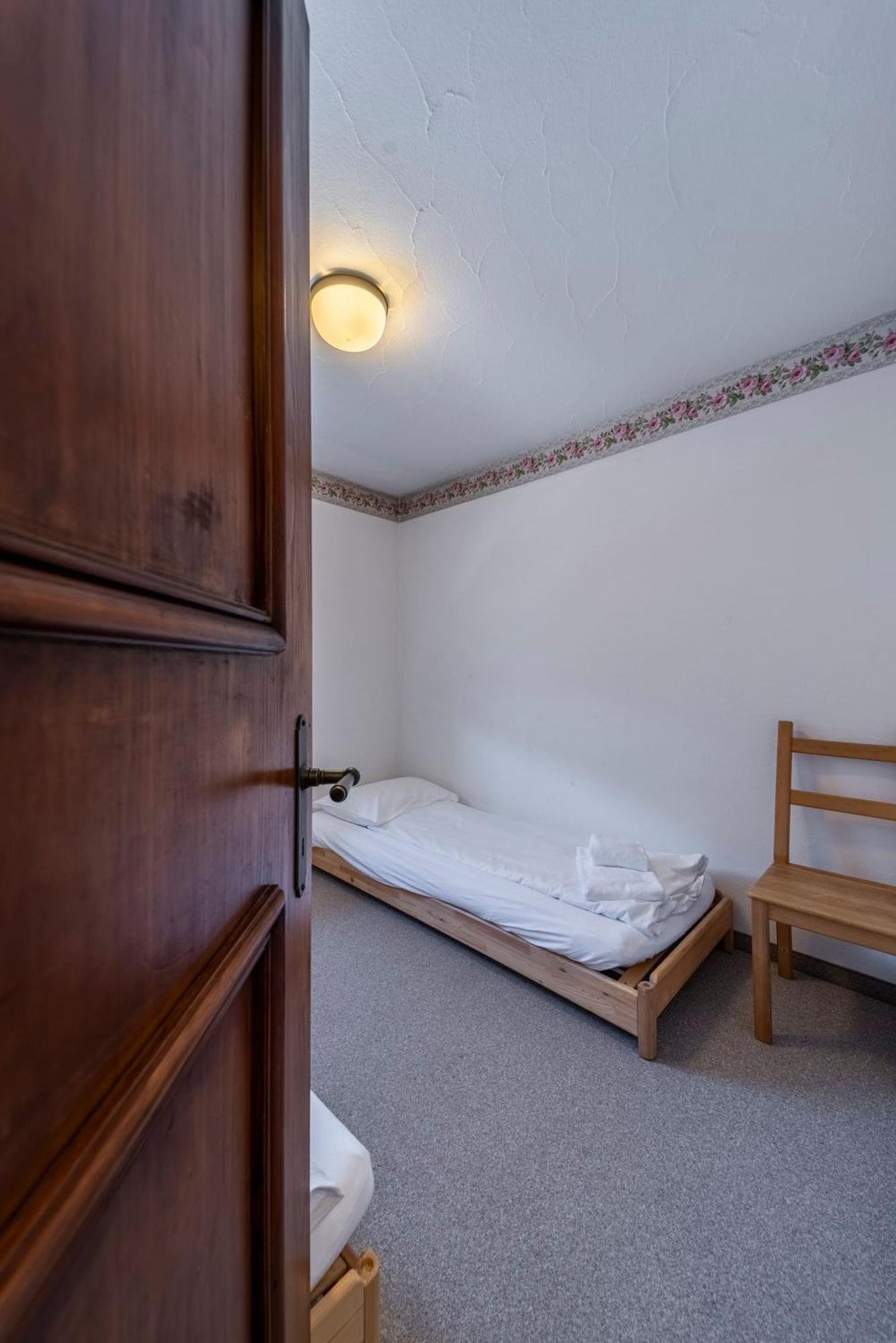 Chesa Chavriol 2 - Celerina Apartment Celerina/Schlarigna ภายนอก รูปภาพ