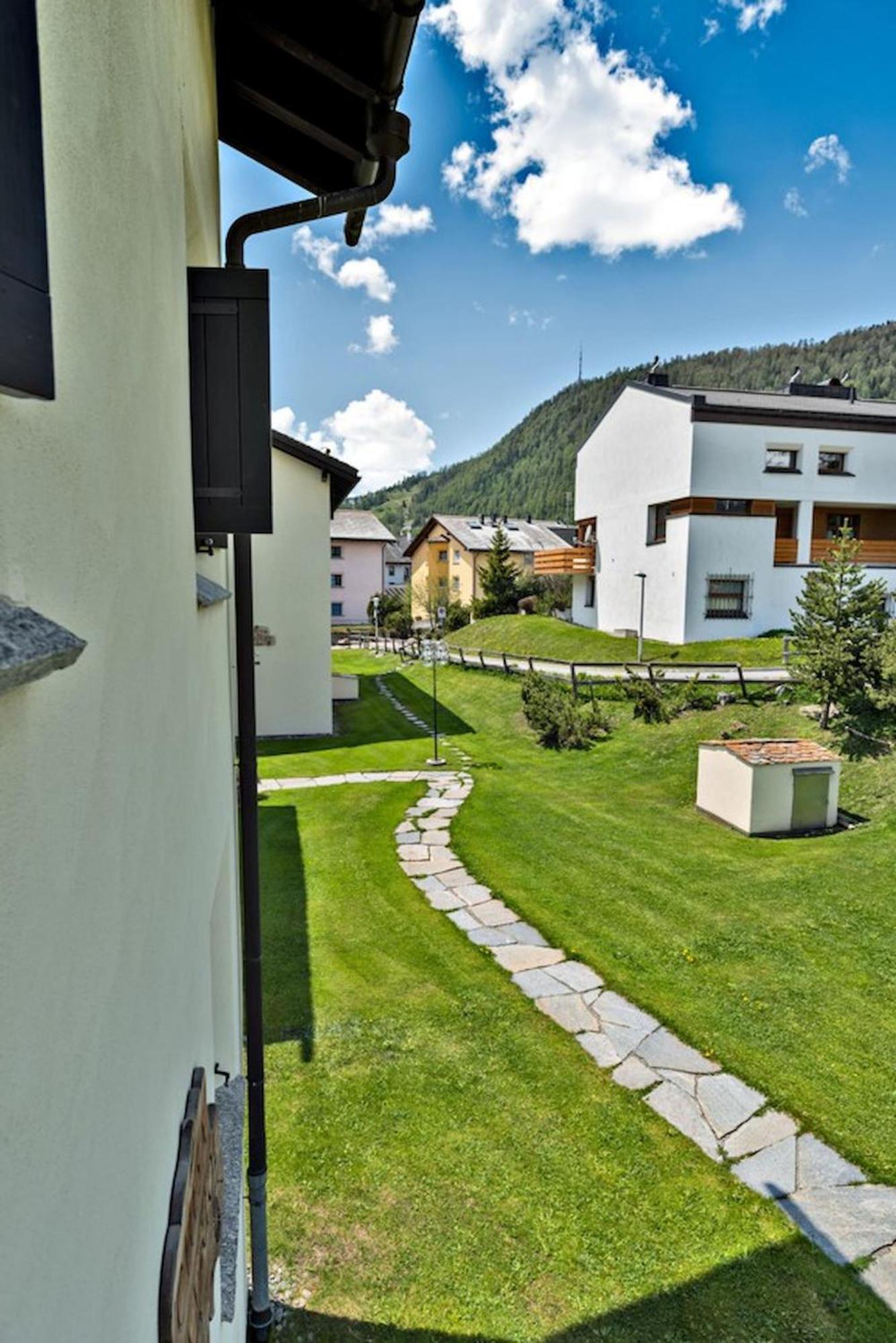Chesa Chavriol 2 - Celerina Apartment Celerina/Schlarigna ภายนอก รูปภาพ